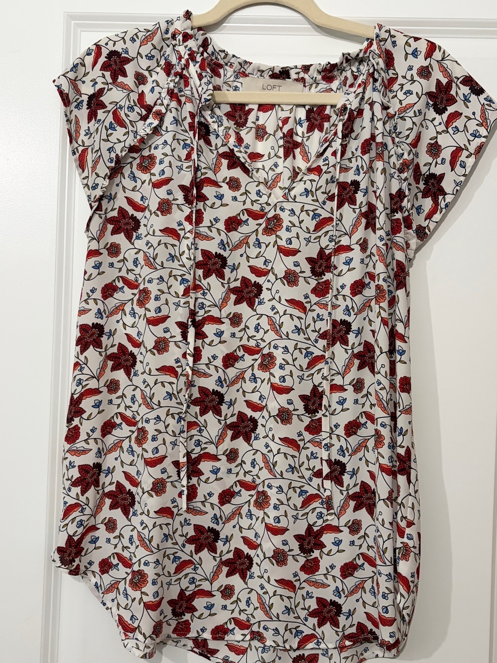 Cream Floral Tie-Neck Blouse in Red